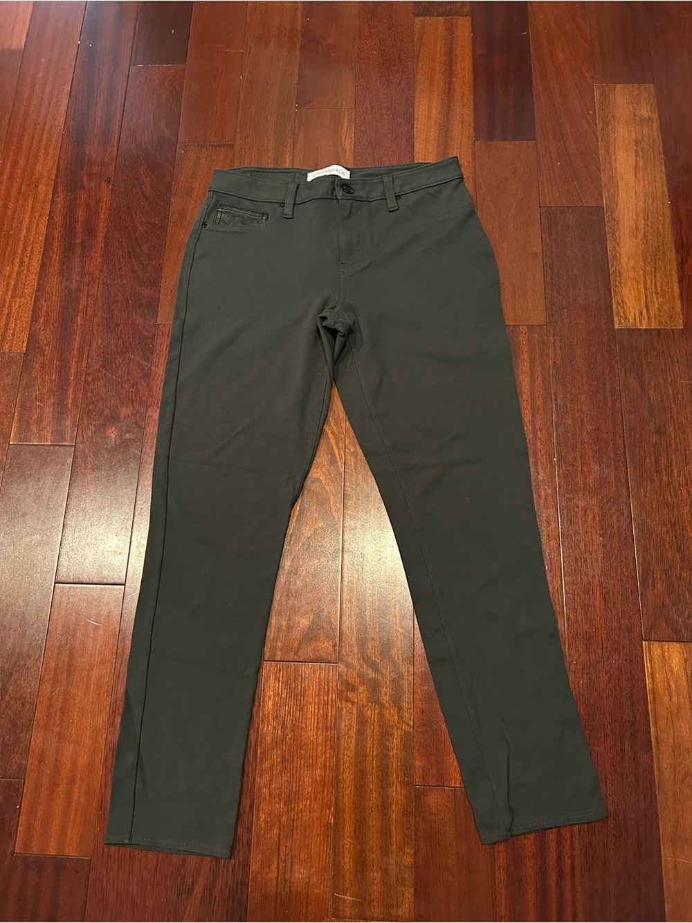 Calvin Klein Women’s Knit Gray Slim Stretch Jeans